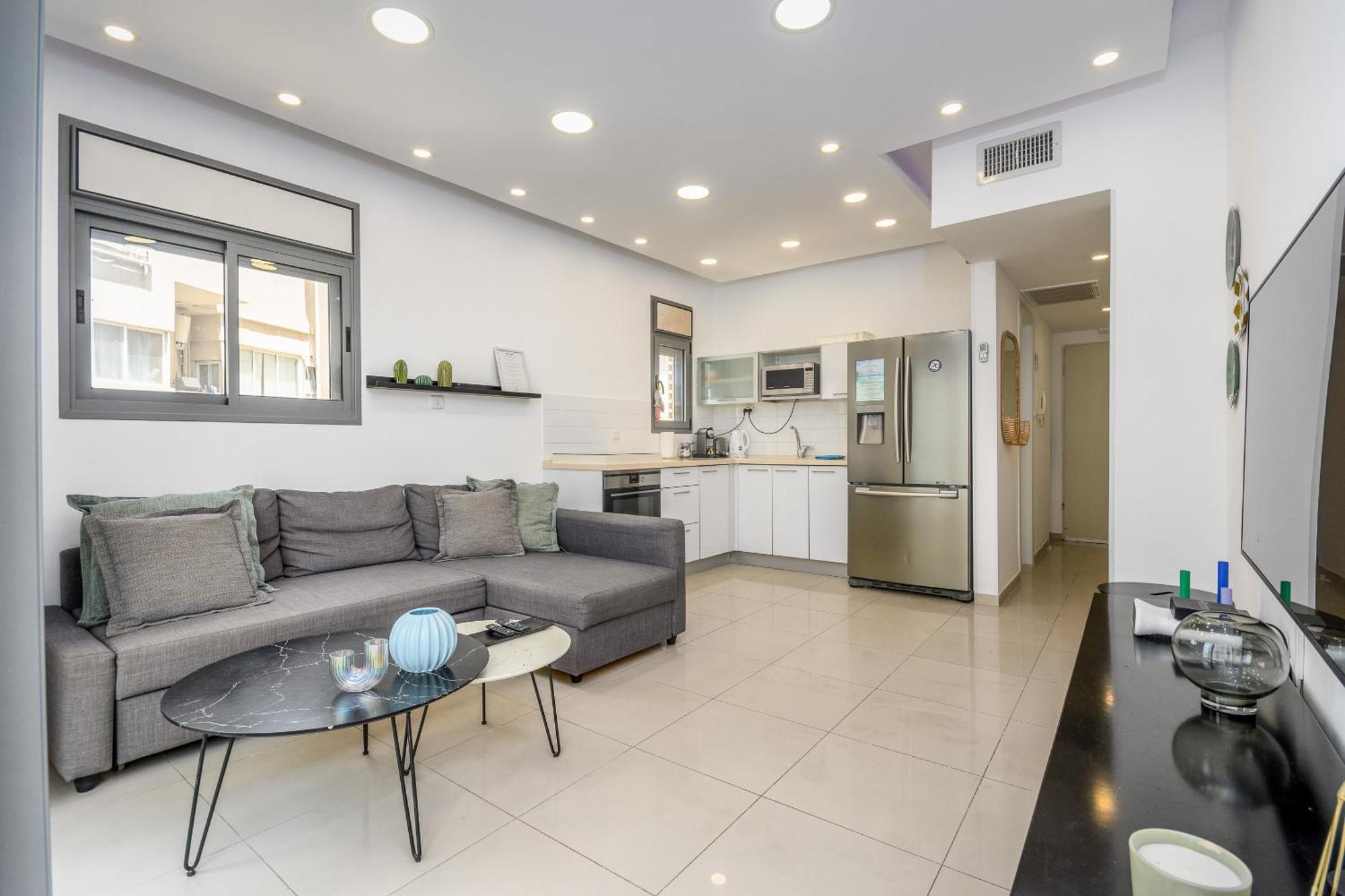 Very Nice 1 Bdr Apartment 2 Min From The Beach ! Тел Авив Екстериор снимка