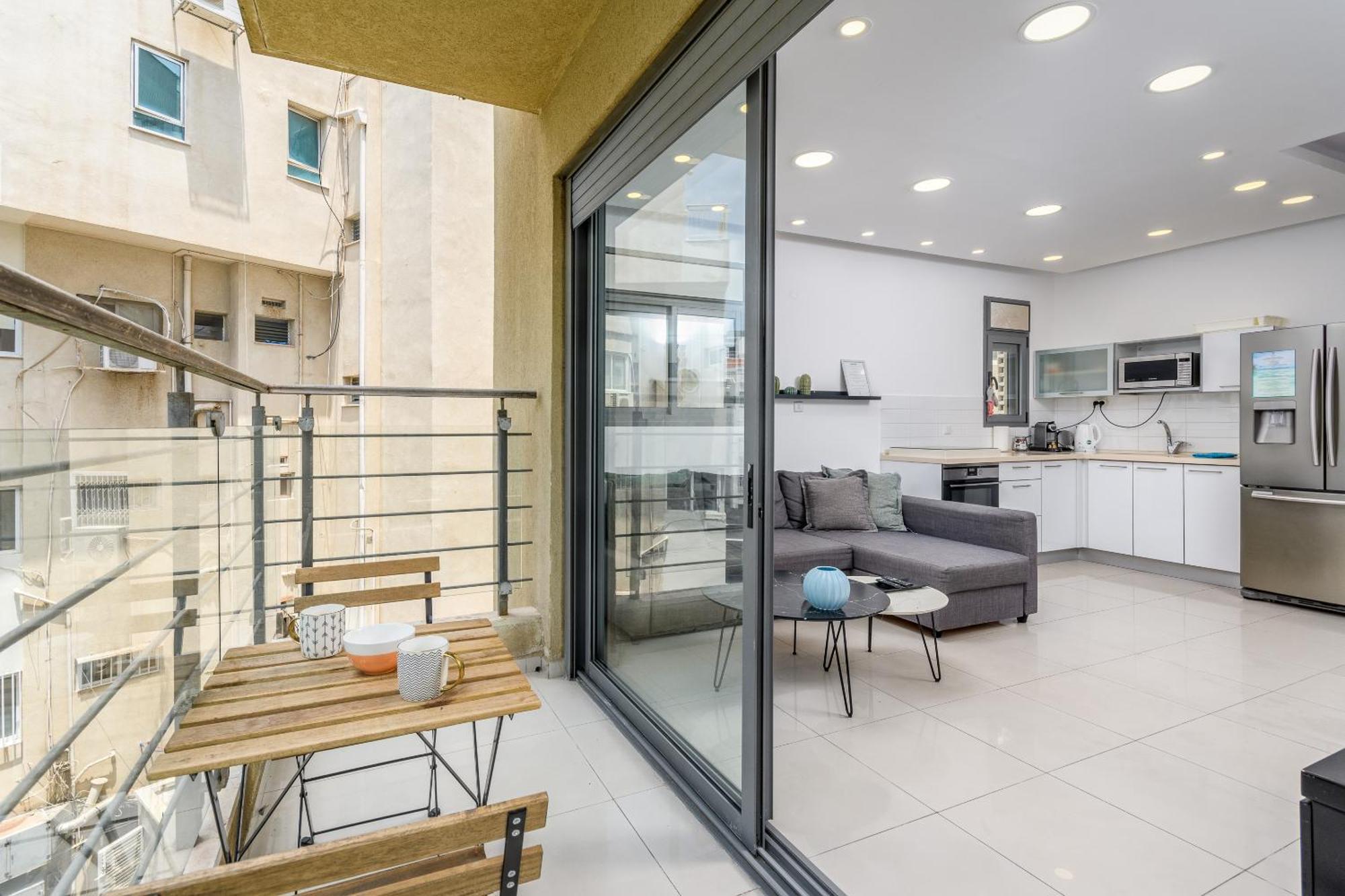 Very Nice 1 Bdr Apartment 2 Min From The Beach ! Тел Авив Екстериор снимка
